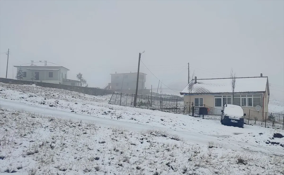 yuksek kesimlerde kar yagisi bFNyBvmX