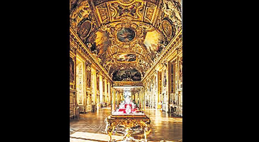 fransada bir muze daha soyuldu NPMExESD.jpg