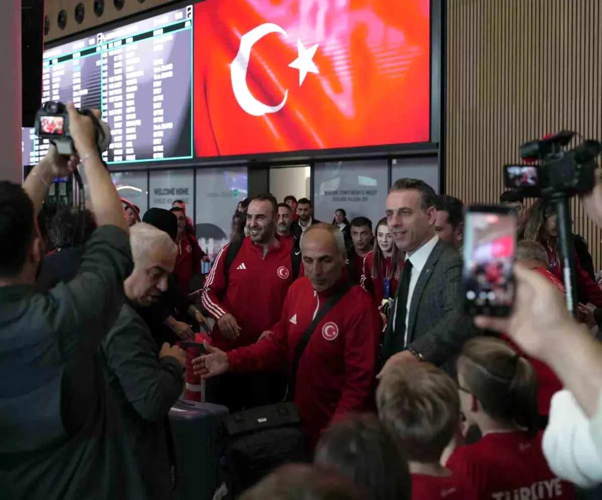 turkiye taekwondo milli takimi dunya sampiyonu oldu KxjHYTGd.jpg